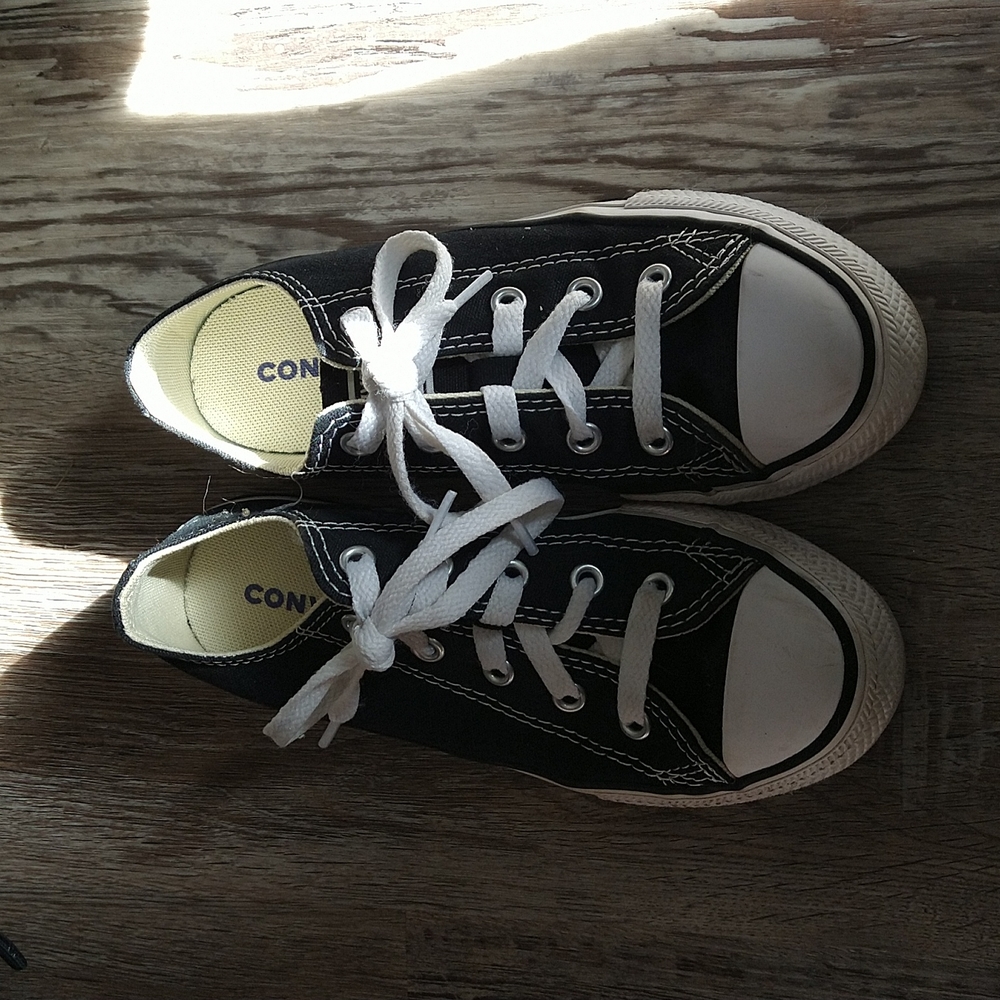 Girls Black Converse